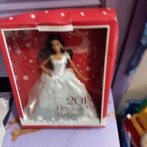 New in box  25th ANNIVERSY  2013 HOLIDAY BARBIE BARBIE  Collector